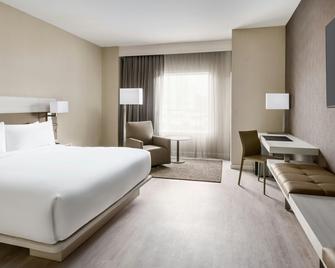 AC Hotel By Marriott Portland Beaverton - Beaverton - Bedroom