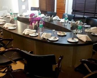 The Grand Utsav Motal Jaunpur - Jaunpur - Restaurant