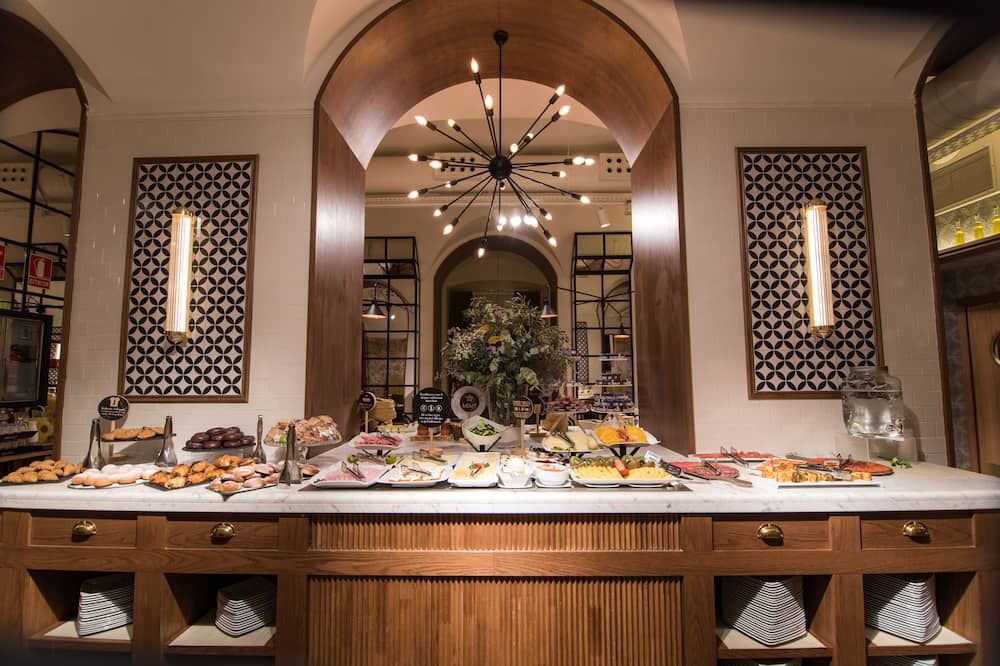 بيتي بالاس بوكويريا غاردين - برشلونة - مطعم