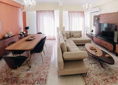 Best House, Psila Alonia Square Luxury, Patra - Patras - Olohuone