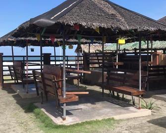 Nipa Hut Villa By Amco Extension - Baler - Patio