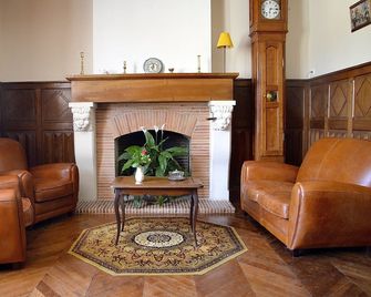 Le Vieux Noyer - Réaux-sur-Trèfle - Wohnzimmer