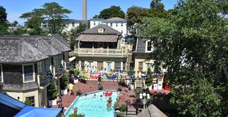 Brass Key Guesthouse - Adults Only - Provincetown - Piscina