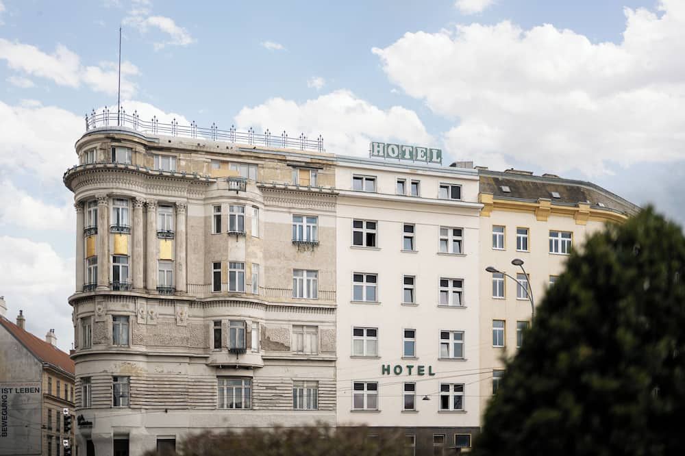 فندق غولدنه شبينه