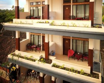 Brata Inn Ubud - Ubud - Rakennus