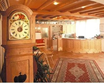 Hotel Tenz - Montagna/Montan - Front desk
