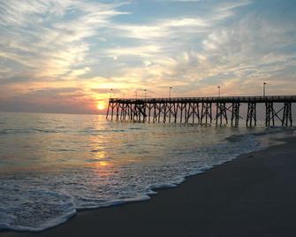 Florida cottage. 2 blocks from the beach.2 bedroom sleeps 6. Apartment #1 - Laguna Beach - Playa