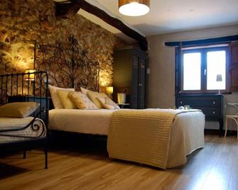 Posada La Corralada - La Herrán - Habitación
