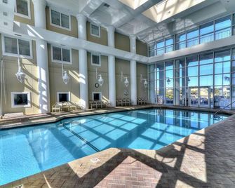 Majestic Sun 302A - Destin - Pool
