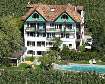 호텔 팡지온 페어도르퍼 - 메라노 - 건물