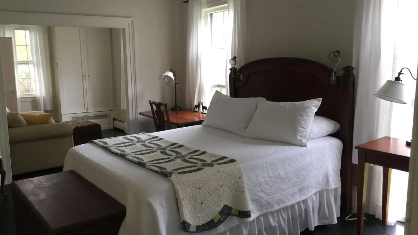 The Eddington House Inn