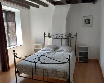Ferme Des Chapelles - Fère-en-Tardenois - Chambre