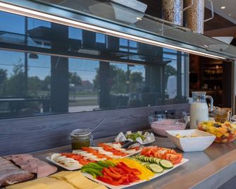 Campanile Berlin Brandenburg Airport - Berlin - Buffet