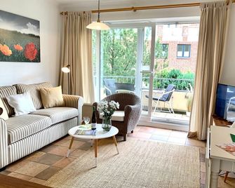 Ferienwohnung 'Im Bad 6 - Wohnung 9' - Sankt Peter-Ording - Living room