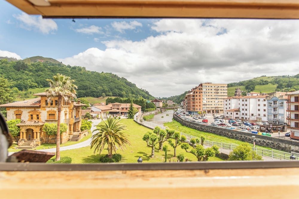 Hotel Santa Cruz - Cangas de Onís - Balkong