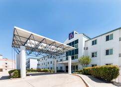Motel 6 Dallas - Dfw Airport North - Irving - Κτίριο