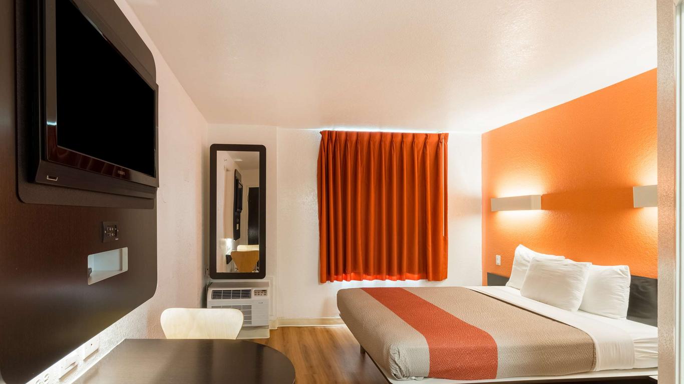 موتل 6 إرفينج، تكساس - دي إف دبليو أيربورت نورث