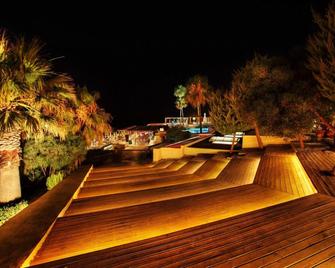 Ceshme Plus Hotel - Cesme