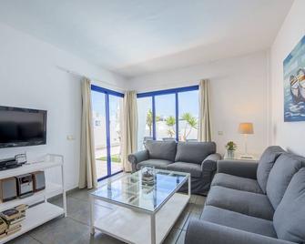 Villas Puerto Rubicon - Playa Blanca - Sala de estar