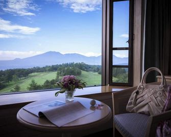 Tsumagoi Prince Hotel - Tsumagoi - Sala de estar