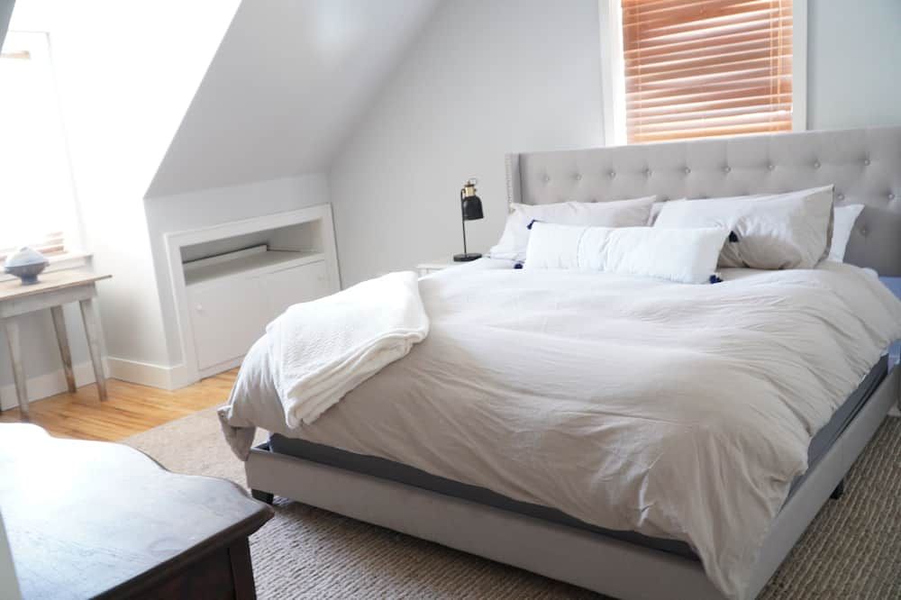 Our Guest House - State College - Bedroom