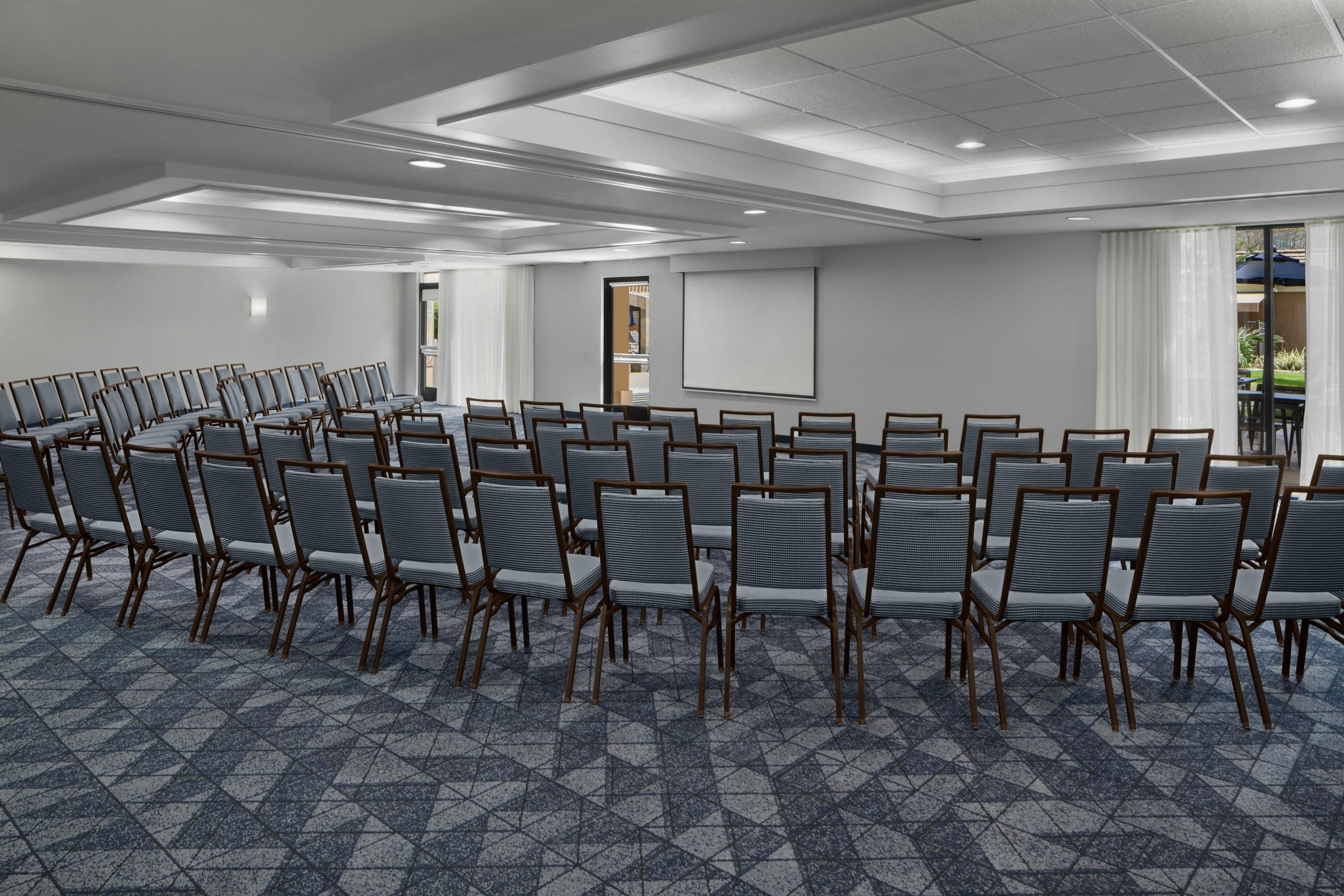 Courtyard by Marriott San Diego Central