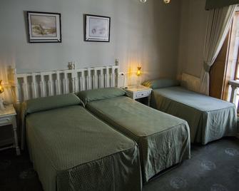 Hotel Tres Carabelas - Baiona - Habitación