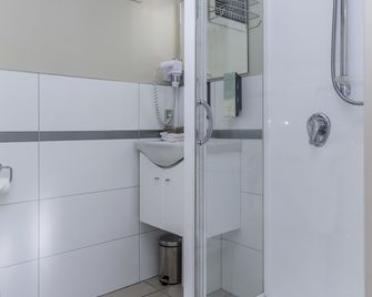 166 Majestic Court Motel - Christchurch - Bathroom