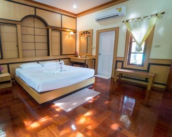 Siam River Resort - Chaiyaphum - Habitación