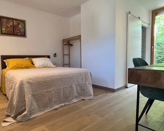 La bergerie - Gaillac - Bedroom