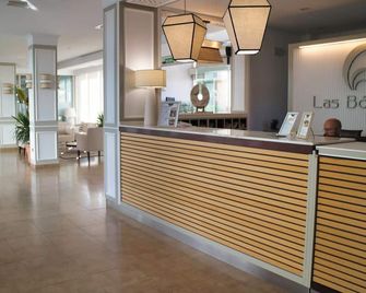 Las Bóvedas - Badajoz - Front desk