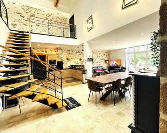 'La Petite Félixière' à 25 min du Puy du Foù, 10 min de Cholet, et 35 min de Nantes - Sèvremoine