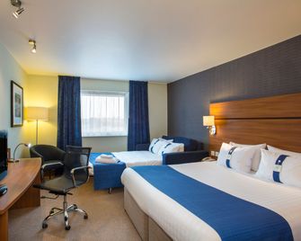 Holiday Inn Express Braintree By IHG - Braintree - Schlafzimmer