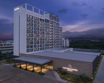 Hotel Nikko Amata City Chonburi - Chonburi - Gebouw