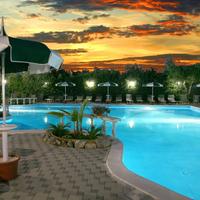 Villaggio Club Degli Ulivi - Vieste - Piscina