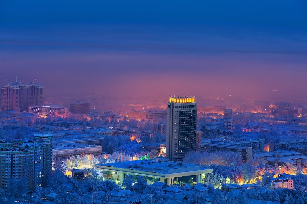 Kazakhstan Hotel - אלמאטי - נוף חיצוני
