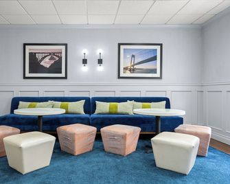 Hampton Inn Bordentown - Bordentown - Lounge