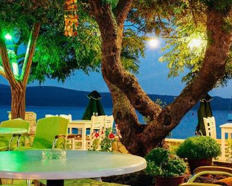 Classic Studio with a Sea View at Klima Paradise - Klima - Restaurant