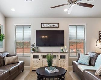Its About Time - Washington - Living room