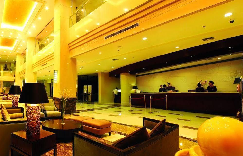 Southern Airlines Pearl Hotel - שנחאי - לובי