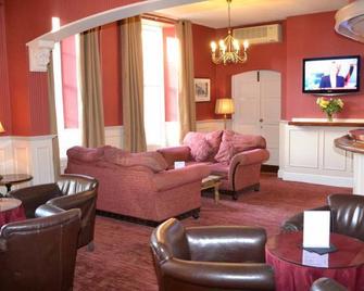 The Royal Hotel - Ashby-de-la-Zouch - Salónek