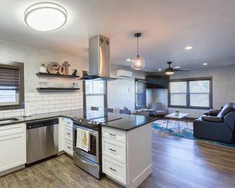 The Bungalow on Birch, Downtown Walla Walla - Walla Walla - Kitchen