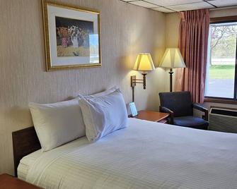 Knights Inn Mackinaw City - Mackinaw City - Habitación