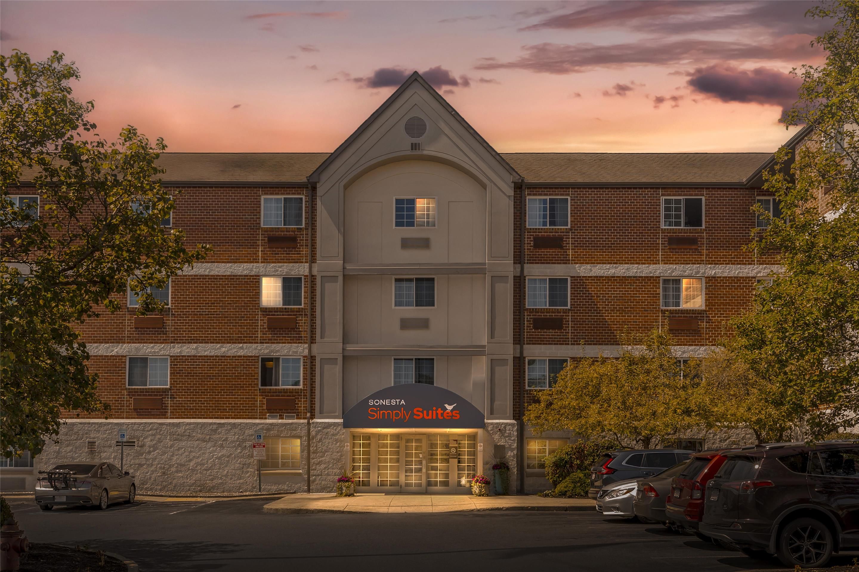 Sonesta Simply Suites Boston Burlington - Burlington - Gebäude