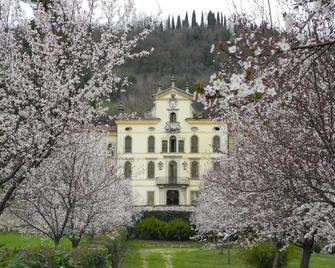 Alberto apartment - Vittorio Veneto - Edificio