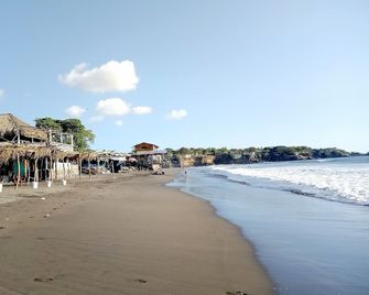 Vista del Mar - Acajutla - Building