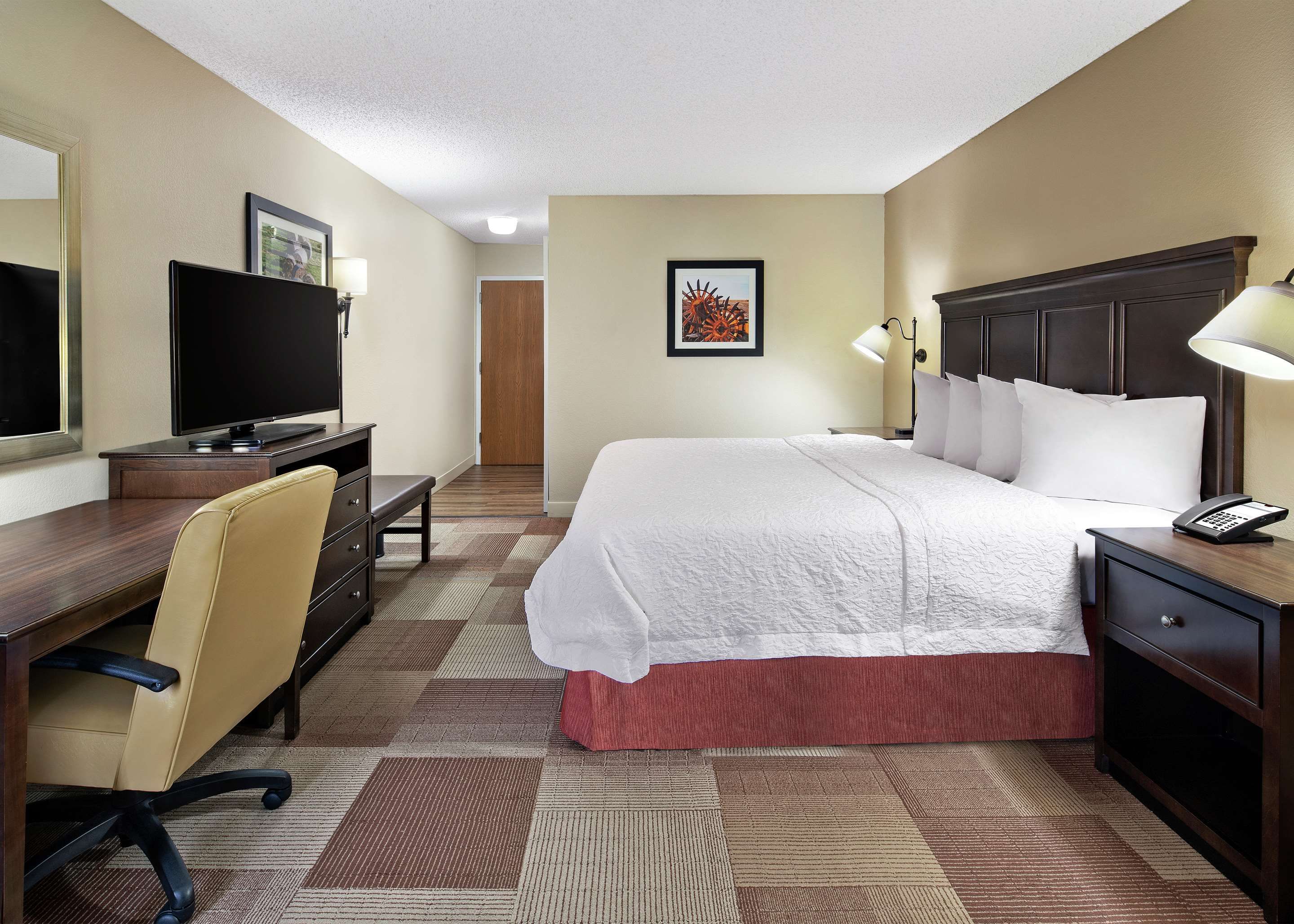 Hampton Inn Dallas/Irving-Las Colinas thumbnail 3