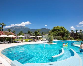 Astoria Resort - Riva del Garda - Pool