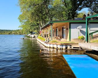 Unique Waterfront Location on Muskegon River - Newaygo - Pool