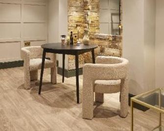 81 Promenade Studios - Cheltenham - Lounge